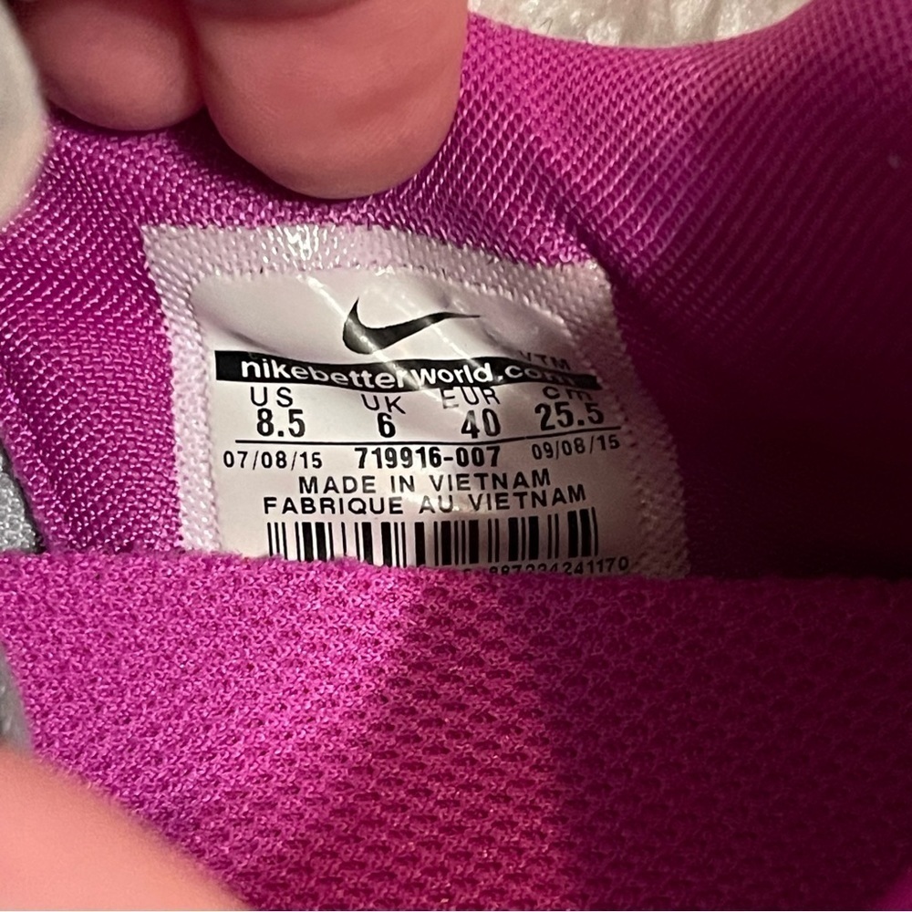 Women’s Nike Air Max Shoes- sz. 8.5 - Picture 6 of 6